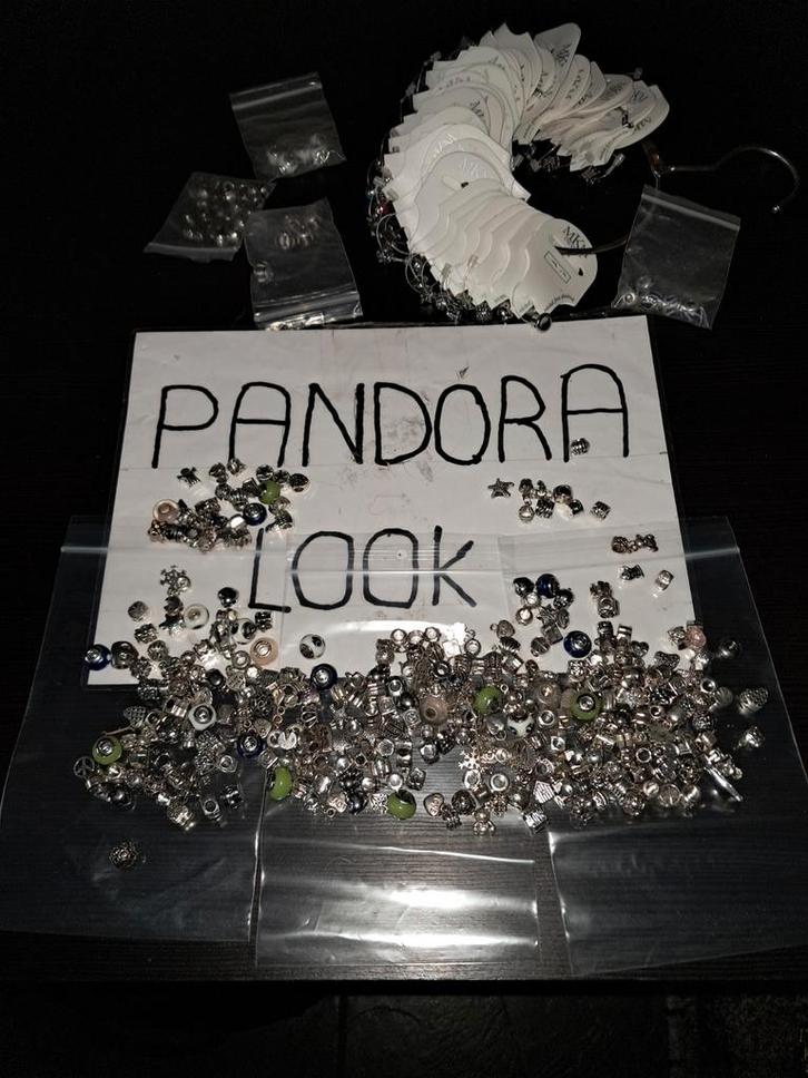 Pandora sieraden nieuw. Kettingen, armbanden, bedeltjes., Sieraden, Tassen en Uiterlijk, Antieke sieraden, Overige typen, Ophalen of Verzenden