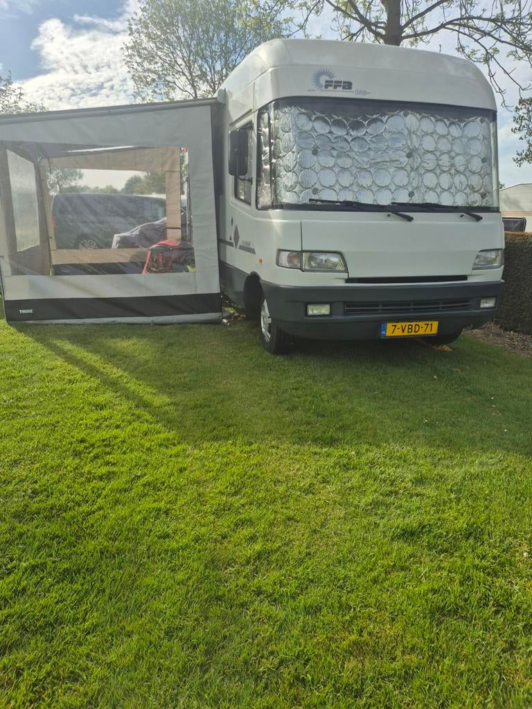 FFB 580 Camper (1998) | Zonnepaneel | Fietsendrager, Caravans en Kamperen, Campers, Particulier, Half-integraal