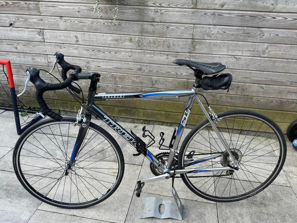 Trek Wielrenfiets - Ideaal voor de sportieve fietser, 28 inch, Gebruikt, Aluminium, 15 tot 20 versnellingen