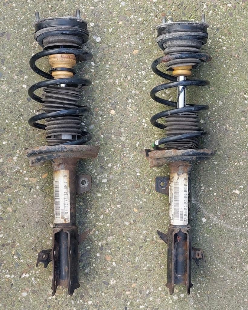 Veerpoten Ford Fiesta 1.6 sport 2011 | Sportdempers, Auto-onderdelen, Ophanging en Onderstel, Ophalen of Verzenden, Gebruikt, Ford