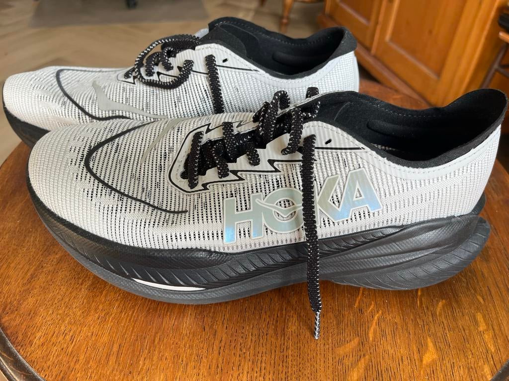 Hoka One Mach X 2 Hardloopschoenen Heren Maat 43 ⅓ Zwart, Overige merken, Hardloopschoenen, Ophalen of Verzenden, Zo goed als nieuw