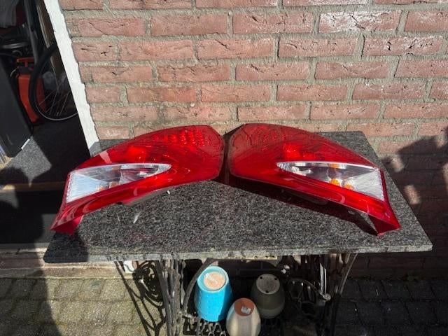 Achterlichten  Ford  fiesta, Auto-onderdelen, Verlichting, Ophalen of Verzenden, Gebruikt, Ford
