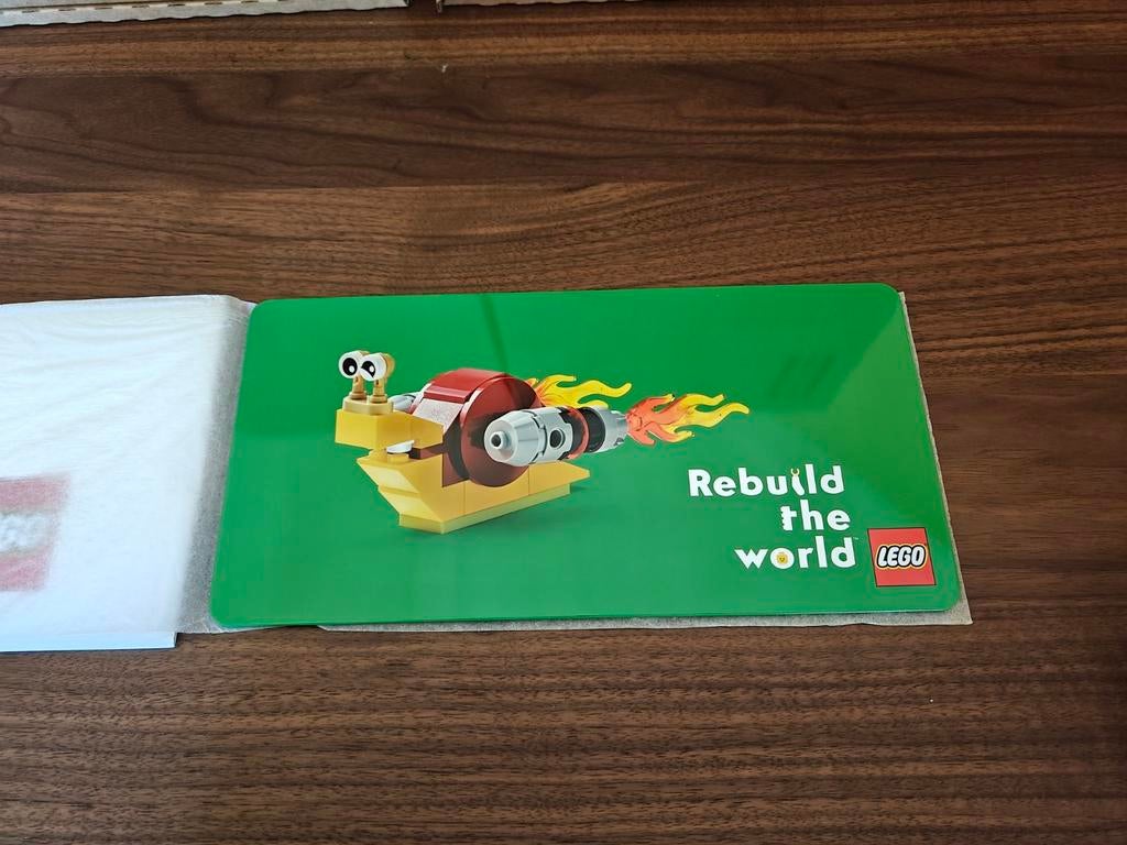 Lego Rebuild the World Tin Sign zeldzaam, Compleet, Overige thema's, Lego, Accessoire