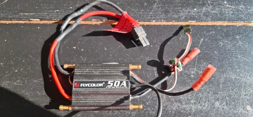 Brushless regelaar watergekoeld 50a, Hobby en Vrije tijd, Modelbouw | Boten en Schepen, Ophalen of Verzenden, Gebruikt, Groter dan 1:32
