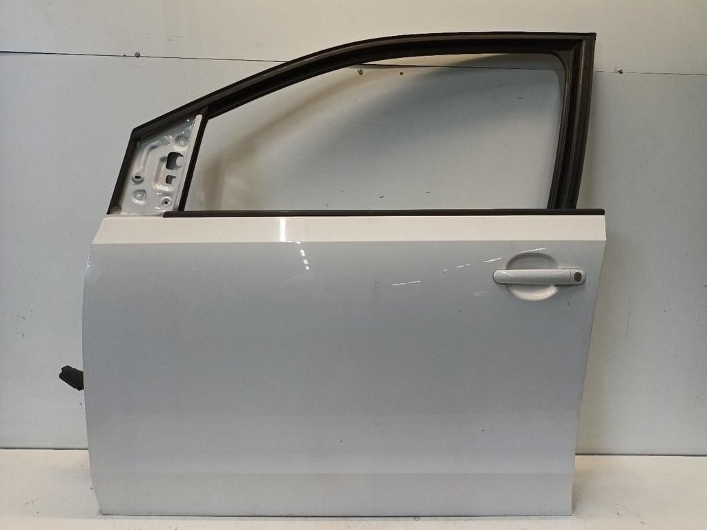 Portier links voor Skoda Citigo, Onderdelen@venauto.nl, Van der Ven Autorecycling B.V., Gebruikt, Ettenseweg 76, 4706 PB Roosendaal, The Netherlands