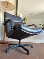 Leuke en comfortabele zwart leren Artifort draai fauteuil, Ophalen, Gebruikt, 50 tot 75 cm