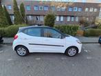 Hyundai i10 1.0i 67pk 2021 Wit, Auto's, Voorwielaandrijving, Stof, 31 €/maand, 899 kg