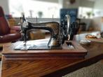 Antieke naaimachine, Antiek en Kunst, Antiek | Naaimachines, Ophalen