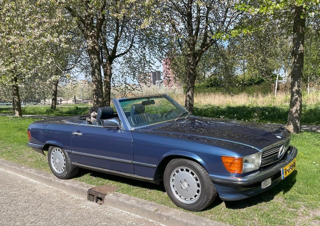 Mercedes-Benz R107 300 of 500SL 1986 Blauw origineel, Auto's, Mercedes-Benz, Automaat, Achterwielaandrijving, 4973 cc, 8 cilinders