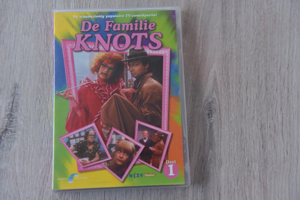 DE FAMILIE KNOTS DEEL 1, Cd's en Dvd's, Alle leeftijden, Verzenden, Zo goed als nieuw, Komedie