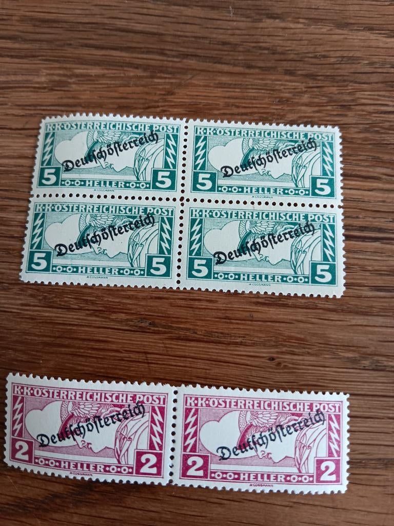 Oostenrijkse postzegels met opdruk "Deutschösterreich", Ophalen of Verzenden, Gestempeld