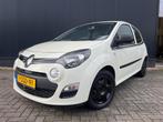 Renault Twingo 1.2 16V '13 42Dkm!Nap/Airco/NwDistributie, Auto's, Renault, Voorwielaandrijving, Twingo, Gebruikt, 4 stoelen