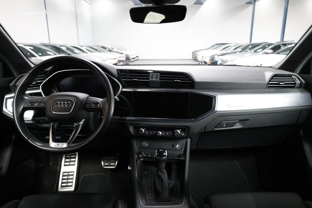 Audi Q3 Sportback 45 TFSI quattro S edition 3x S-LINE/VIRTUA, Auto's, Adaptive Cruise Control, Gebruikt, Euro 6, 4 cilinders