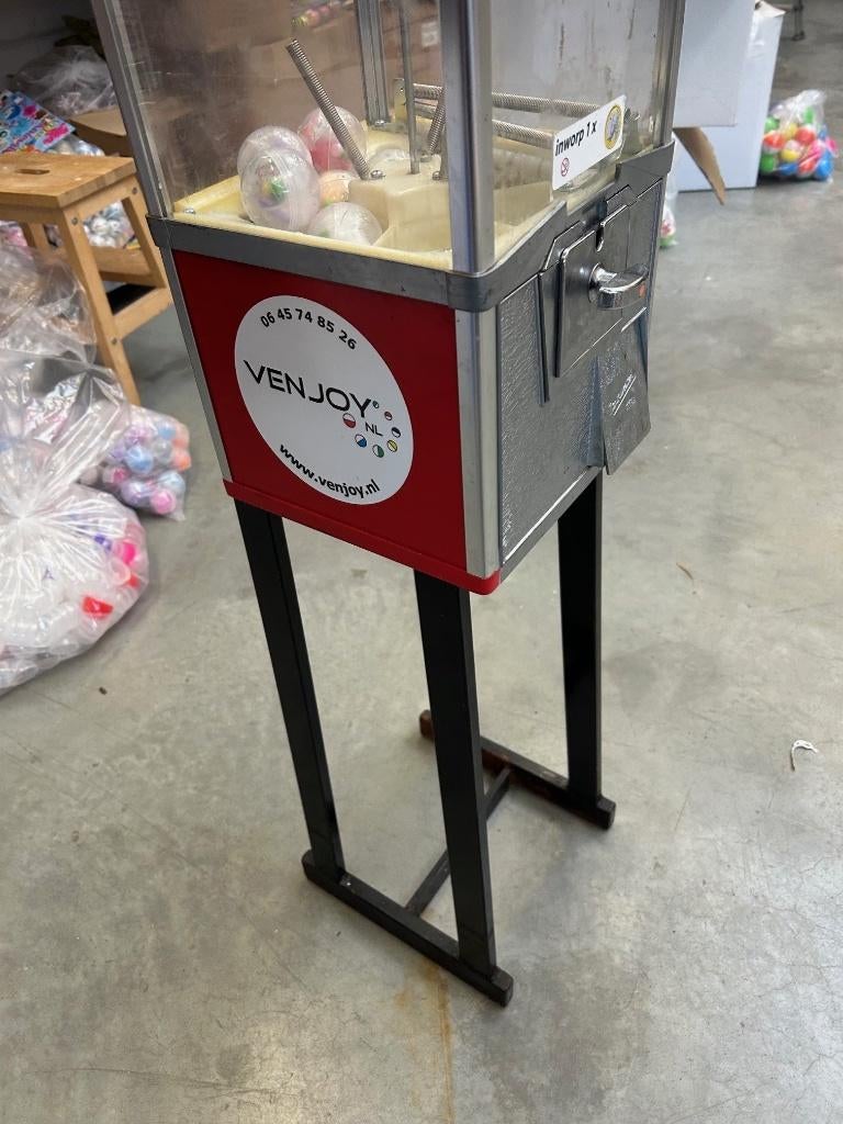 Capsule ballen speelgoed vending automaat, Ophalen, Gebruikt