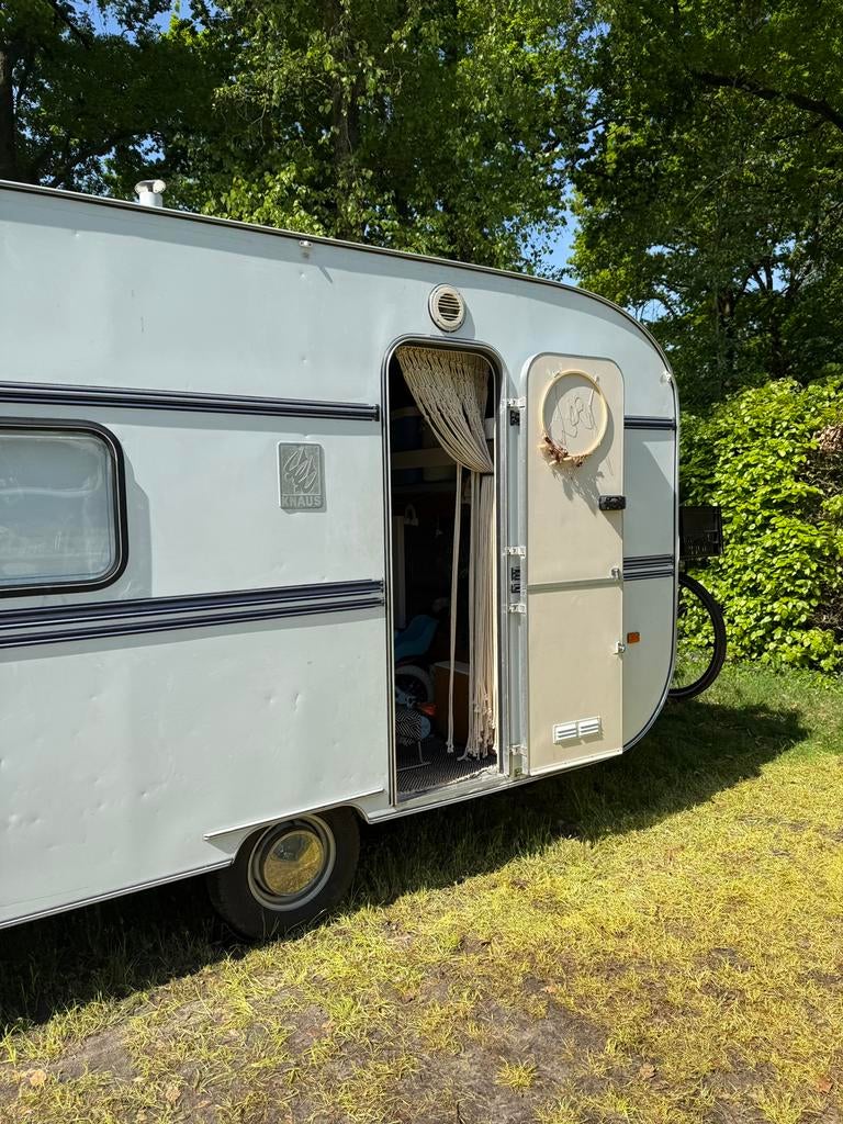 Knaus monsun 1979 gerestyled, Caravans en Kamperen, Hefbed, Particulier, 4 tot 5 meter, Knaus