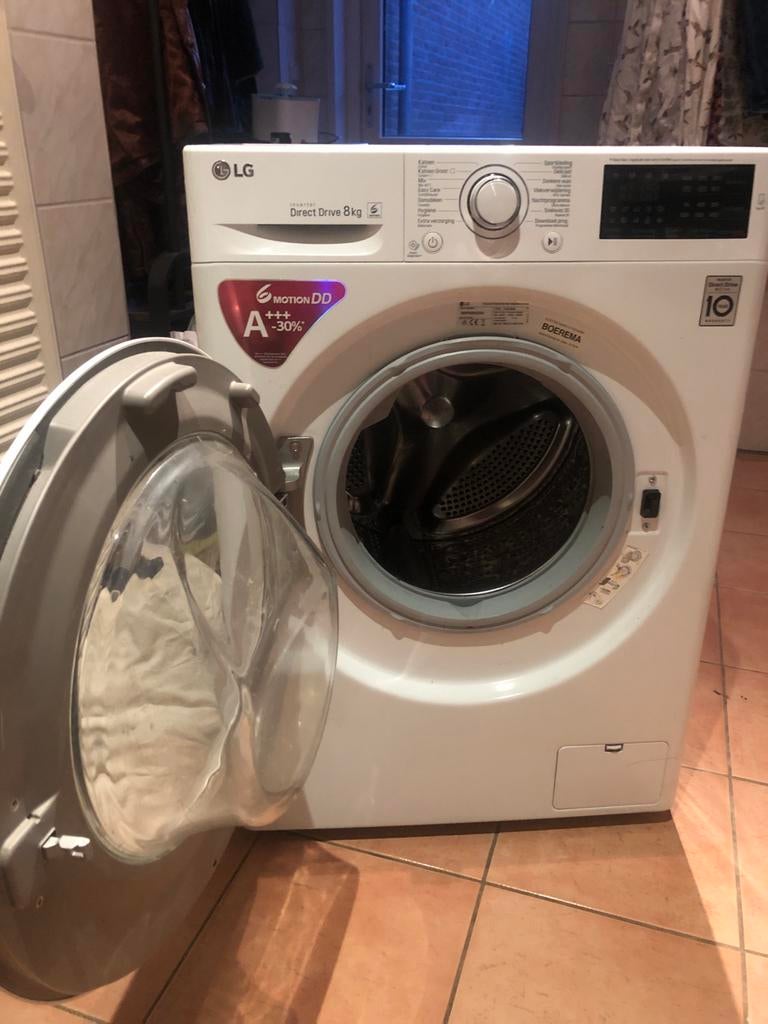 LG Direct Drive 8kg wasmachine, Ophalen, 1200 tot 1600 toeren, Energieklasse A of zuiniger, 8 tot 10 kg