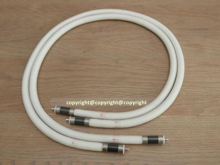 Stealth Indra Cinch 1.0 mtr, Audio, Tv en Foto, Audiokabels en Televisiekabels, Gebruikt, Interlink-kabel, Minder dan 2 meter