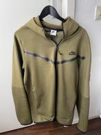 Nike Tech trainingspak Maat L, Maat 52/54 (L), Ophalen of Verzenden, Zo goed als nieuw, Groen