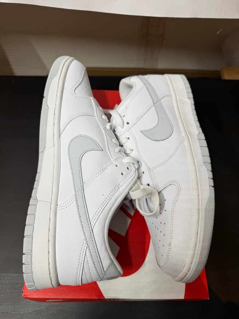 Nike Dunk Low witte sneakers 46, Kleding | Heren, Schoenen, Wit, Nieuw, Ophalen of Verzenden, Sneakers of Gympen