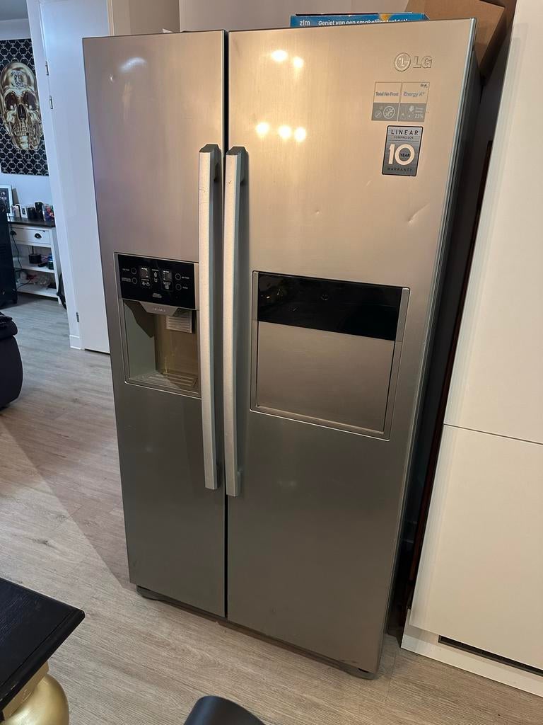 LG Amerikaanse Koelkast met IJsblokjesmachine, Ophalen, Gebruikt, 200 liter of meer, 60 cm of meer