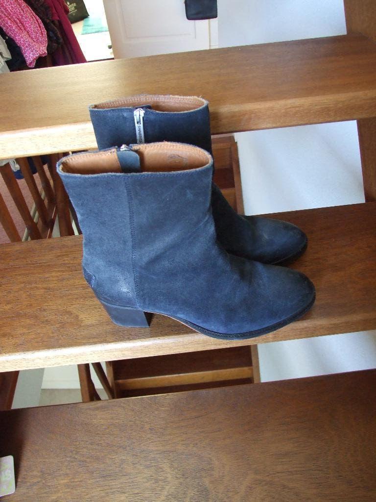 Zgan Shabbies laarsjes op hak blauw maat 39, Kleding | Dames, Schoenen, Shabbies Amsterdam, Blauw, Lage of Enkellaarzen, Ophalen of Verzenden