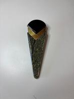 Broche - modern, driehoekig, Ophalen of Verzenden, Zo goed als nieuw, Overige materialen