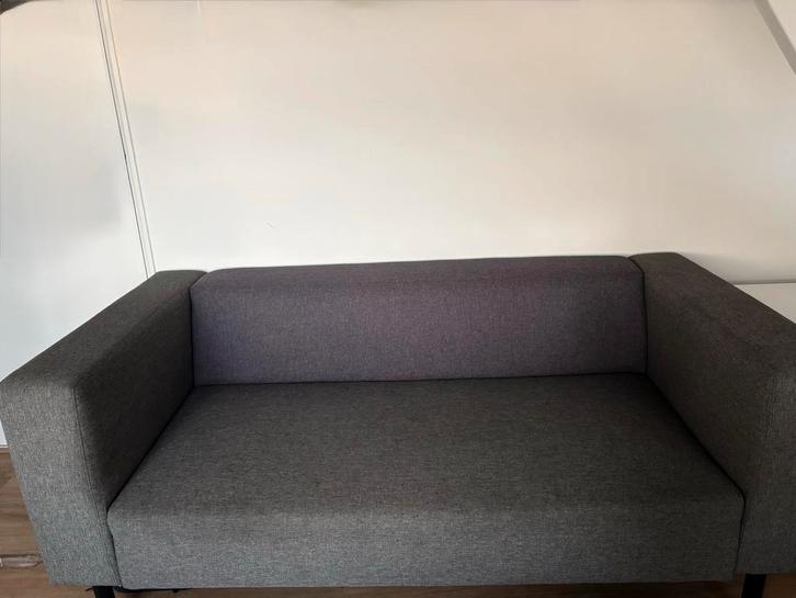 Sofa Karise 2.5-zitsbank antracietgrijs, Huis en Inrichting, Banken | Sofa's en Chaises Longues, Zo goed als nieuw, Driepersoons