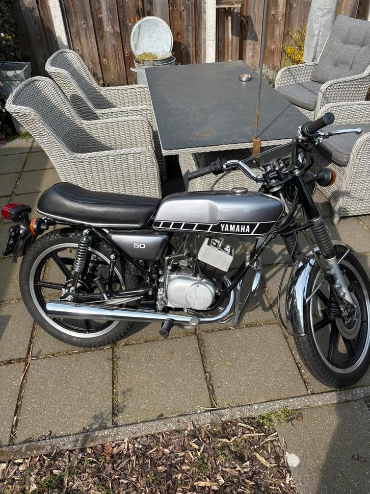 Te koop yamaha rd50m, Fietsen en Brommers, Brommers | Oldtimers, Yamaha, Maximaal 45 km/u, Ophalen