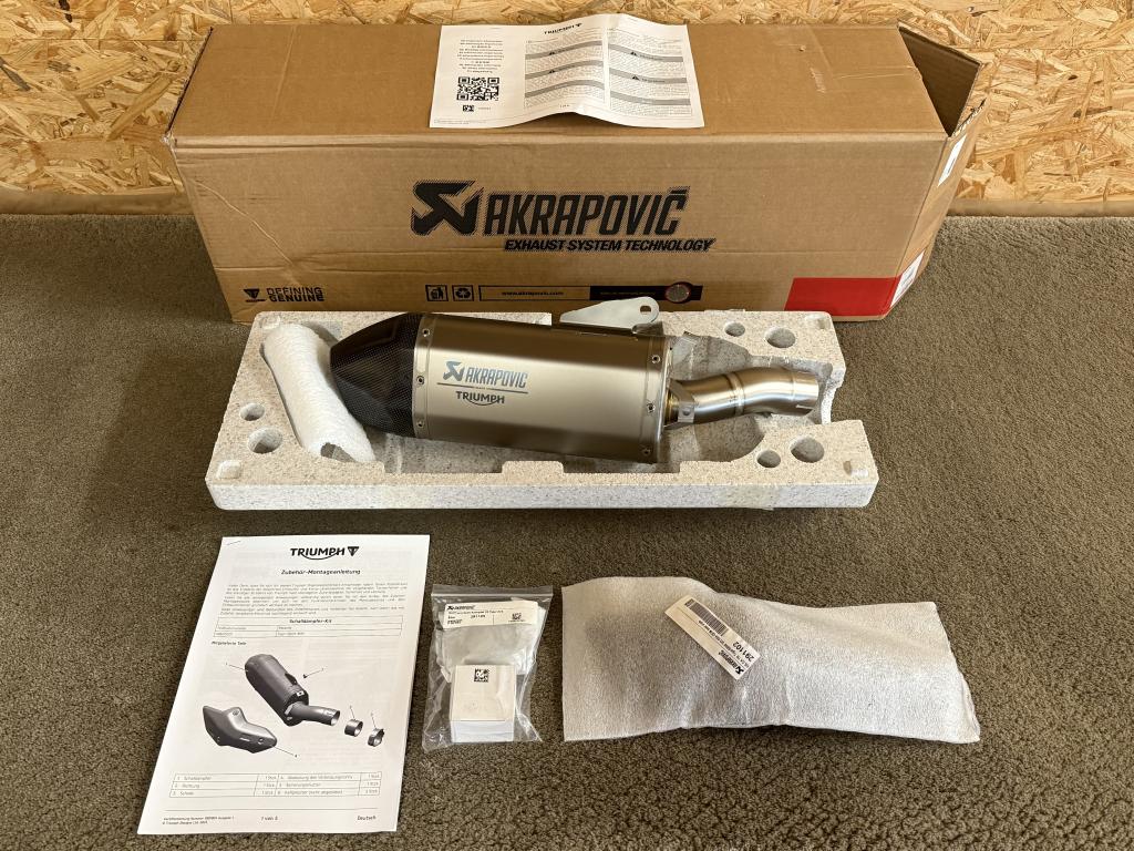 Akrapovic uitlaat demper Triumph Tiger Sport 800 25 A9605001, Motoren, Onderdelen | Overige, Triumph Motorcycles Benelux, Nieuw