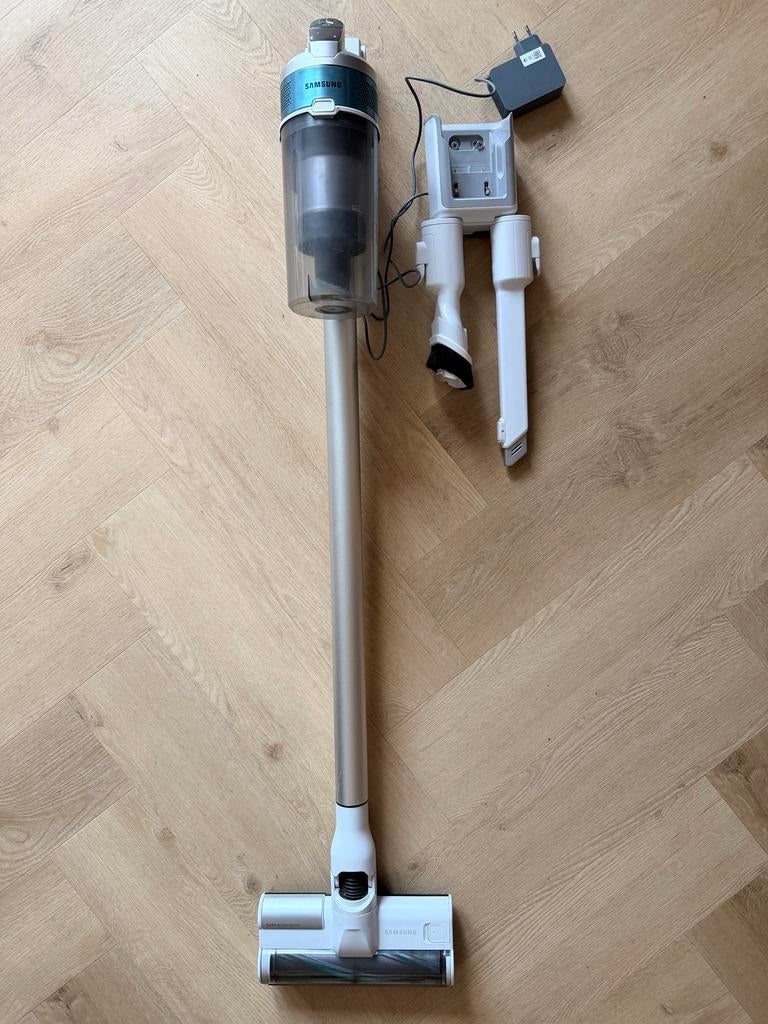 Samsung Jet 70 Pro steelstofzuiger met accessoires + extra a, Ophalen, Gebruikt, Reservoir, Stofzuiger