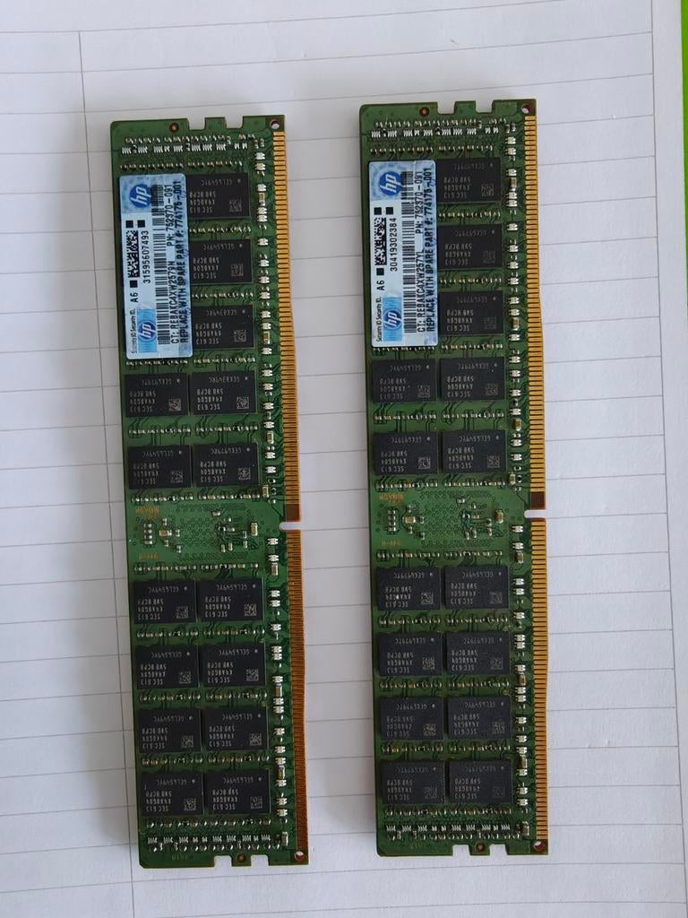 2 sticks samsung 32gb ddr4 2133mhz registered ecc, Computers en Software, RAM geheugen, Ophalen of Verzenden, DDR4, 32 GB