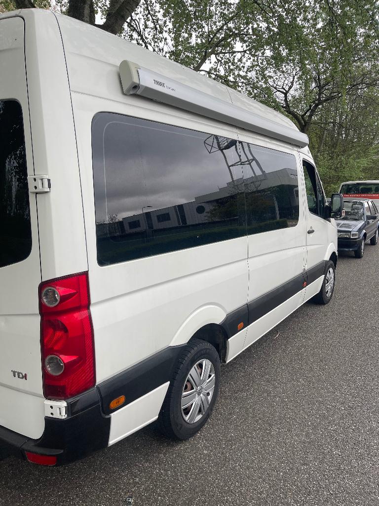 VW Crafter automaat buscamper uit 2008 met groot zonnescherm, Automaat, Chemisch toilet, Buscamper of Camperbus, Volkswagen