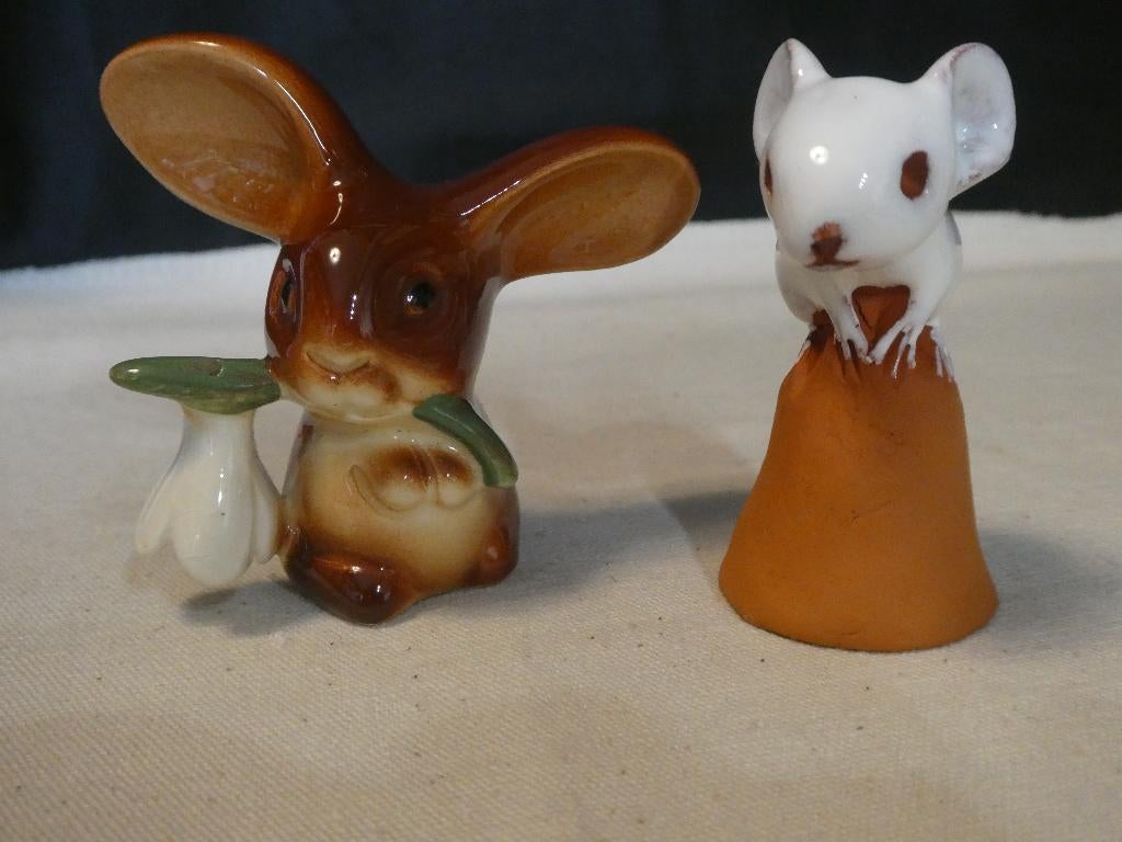Goebel Hummel Konijn/Muisje van SB keramiek Amsterdam, Ophalen of Verzenden, Zo goed als nieuw, Mens