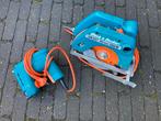 Black en Decker cirkelzaag en nietmachine, Ophalen, Gebruikt, Cirkelzaag, 600 tot 1200 watt