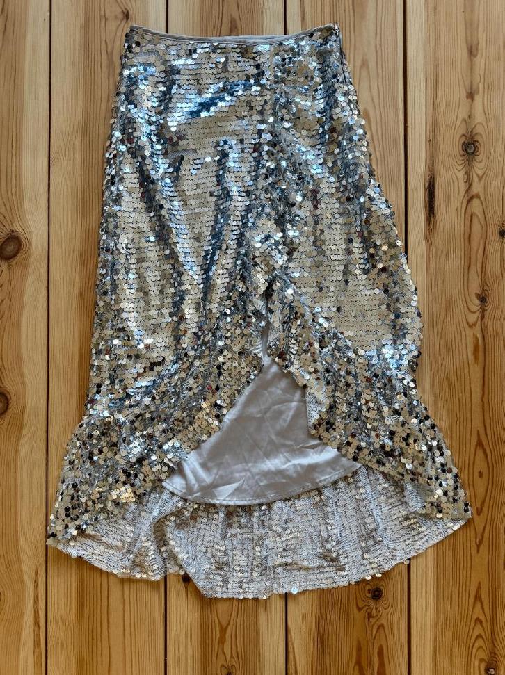 Harper & Yve - Pailletten Rok Zilver - Maat XS / 34 / Small, Kleding | Dames, Rokken, Zo goed als nieuw, Maat 34 (XS) of kleiner