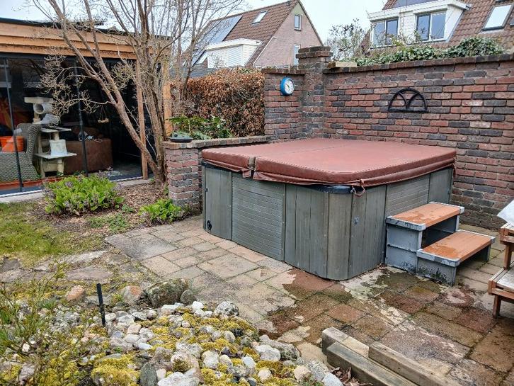 Jacuzzi, Tuin en Terras, Bubbelbaden en Hottubs, Gebruikt, Vast, Pomp, Ophalen