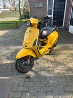 Vespa Sprint 2016 - Perfecte staat, inclusief extra's, Fietsen en Brommers, Scooters | Vespa, Ophalen, Gebruikt, Benzine, Overige modellen