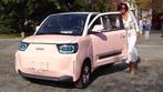 Trendy zgan microcar roze BAW Pony (2024) –  1.850 km!, Auto's, Elektrisch, Particulier, Achteruitrijcamera, Te koop