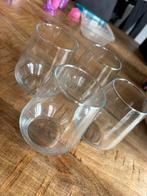 Vier glazen, Verzamelen, Glas en Borrelglaasjes, Ophalen of Verzenden, Zo goed als nieuw, Overige typen