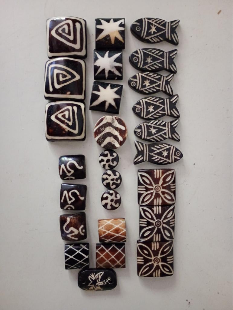 Traditionele Batik bone kralen, Afrika en Nepal, Ophalen, Kraal