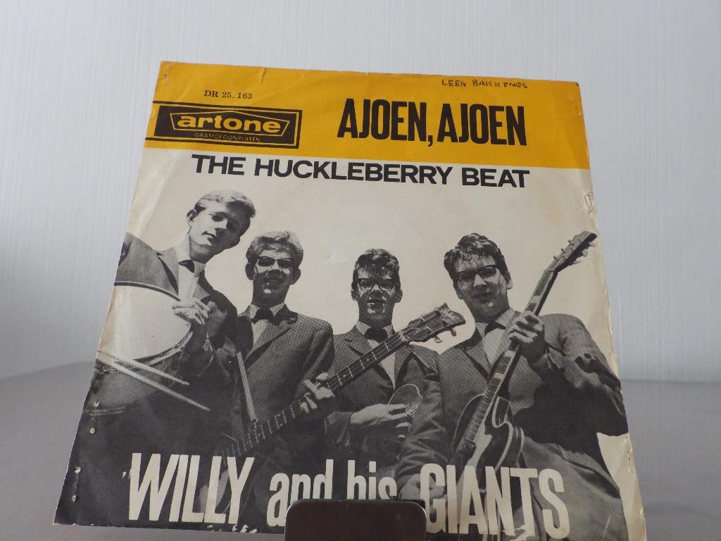 Willy And His Giants – Ajoen, Ajoen - The Huckleberry beat, Ophalen of Verzenden, Gebruikt, Pop, Single