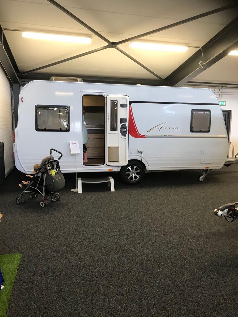 Bürstner Averso 490Ts, Kachel, Rondzit, Frans bed, Particulier