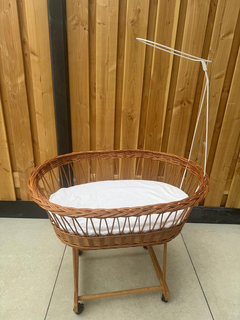 Wieg van riet vintage, Kinderen en Baby's, Babywiegjes en Ledikanten, Ophalen, Gebruikt, Wieg
