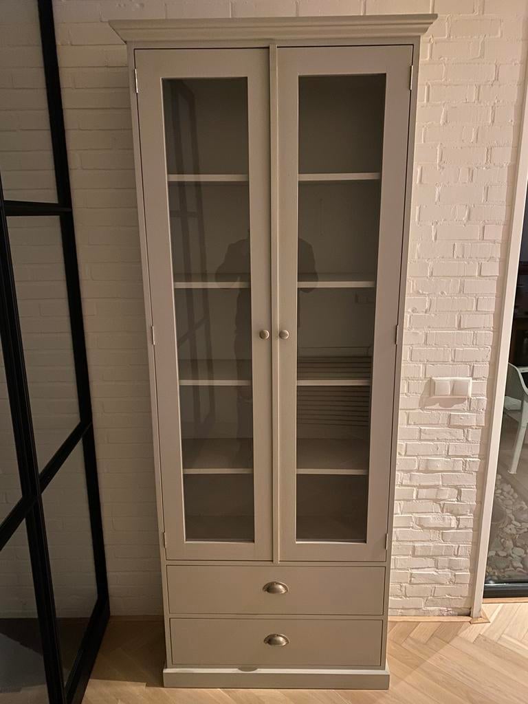 IKEA Liatorp, Vitrinekast, Huis en Inrichting, Kasten | Vitrinekasten, Ophalen, 50 tot 100 cm, Zo goed als nieuw, 150 tot 200 cm
