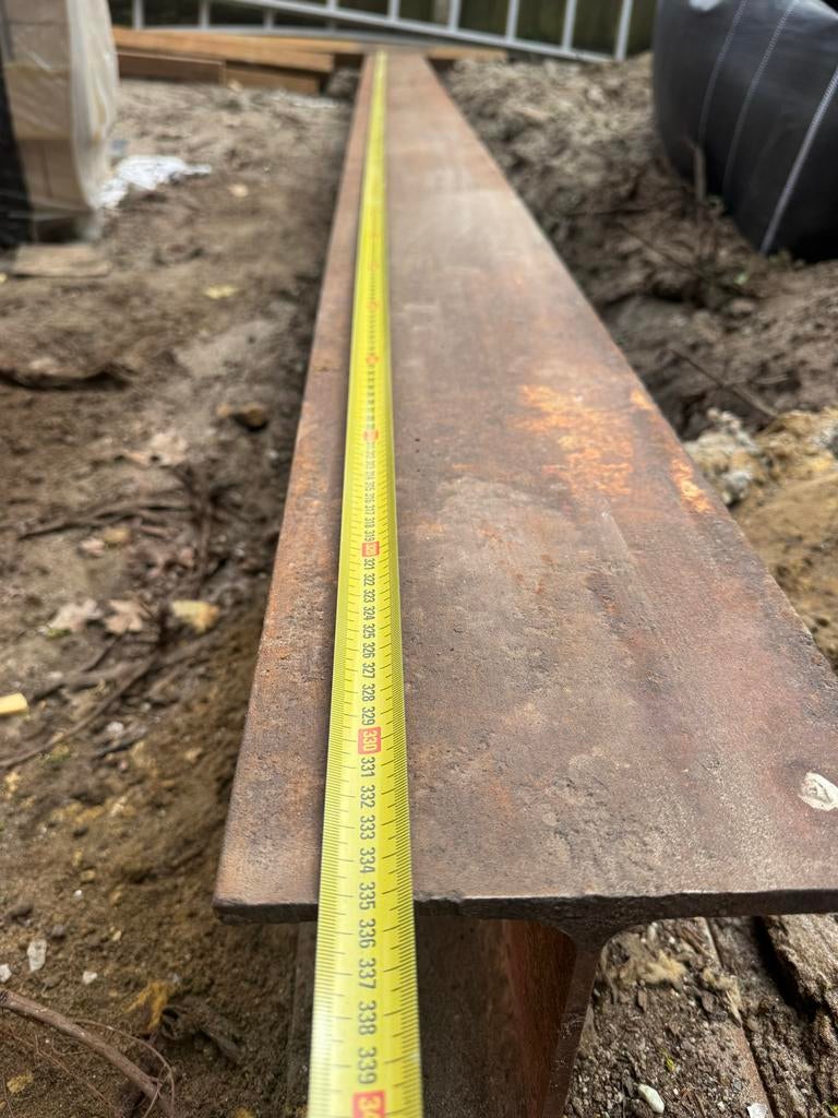 Stalen draagbalk 200mm x 200mm met latei, Doe-het-zelf en Verbouw, Ophalen, Gebruikt