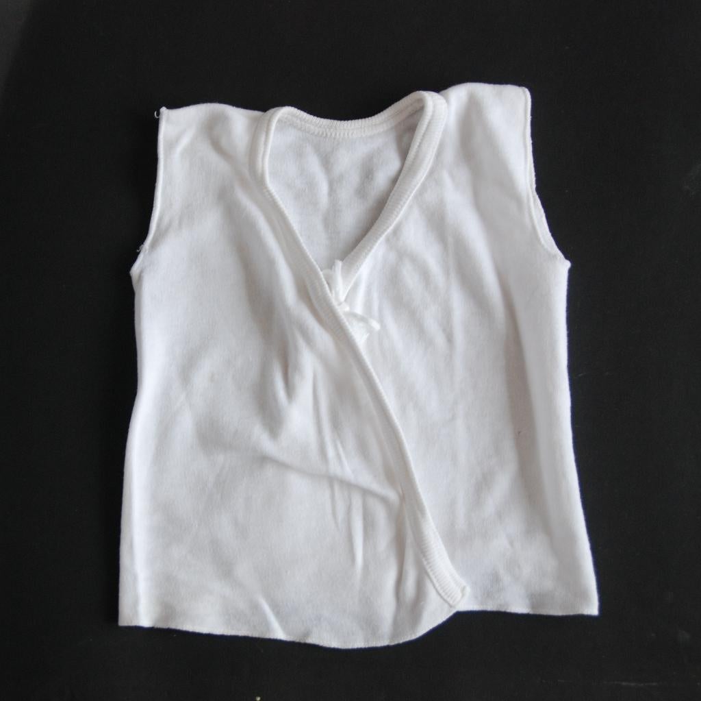Vintage baby hemdje hemd 60s, Antiek en Kunst, Verzenden, Kinderen