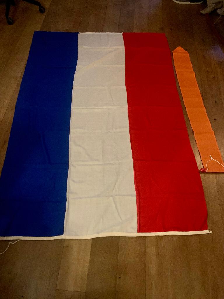 Nederlandse vlag met wimpel, Diversen, Ophalen of Verzenden, Zo goed als nieuw