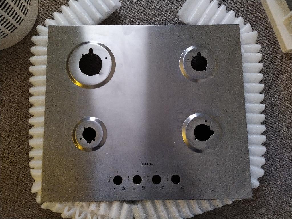 AEG Gaskookplaat, Witgoed en Apparatuur, Kookplaten, Ophalen, Gebruikt, 4 kookzones, Inbouw