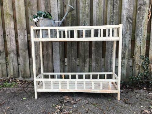 Brocante oude houten winkelrek - plantenbak - plantenrek, Tuin en Terras, Bloembakken en Plantenbakken, Gebruikt, Hout, Binnen
