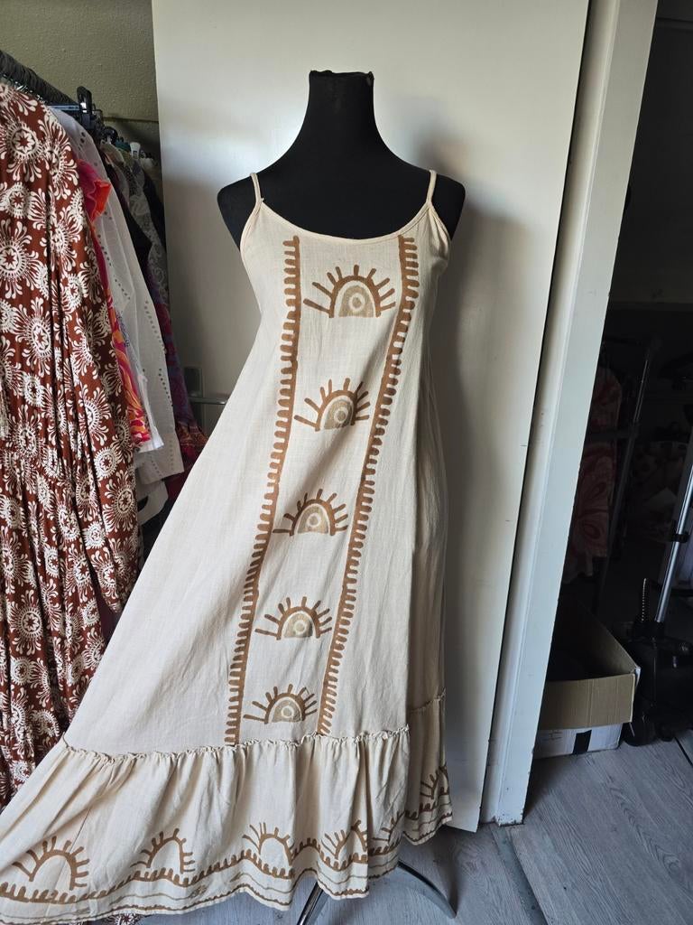Dames jurk nieuw van sumitra, Maat 38/40 (M), Beige, Nieuw, Ophalen of Verzenden